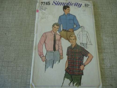 SIMPLICITY PATTERNS 7745 MEN'S SHIRT   SIZE NECK 15 1/2 CHEST 40"  COMPLETE