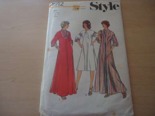 STYLE PATTERNS 1912 KAFTAN DRESS SIZE 16 - 18 LARGE   COMPLETE & UNCUT