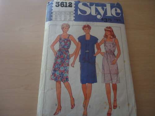 STYLE PATTERNS 3612 DRESS/TOP SIZES 10 + 12 = 14 + 16 COMPLETE