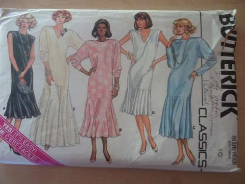 BUTTERICK  PATTERN 3579  DRESS  SIZE 10 COMPLETE