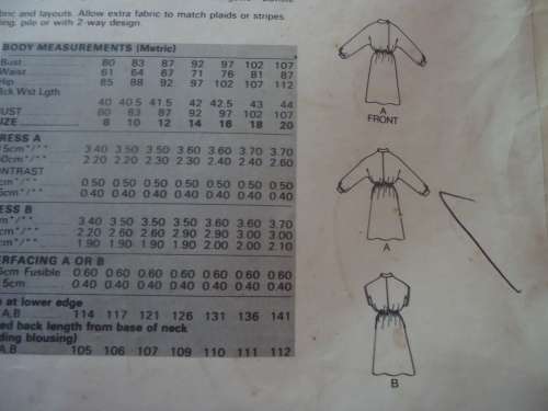 BUTTERICK PATTERN 4488 DRESS  SIZE 10 - COMPLETE