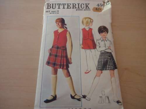 VINTAGE BUTTERICK PATTERN 4502 GIRL'S KILT & WAISTCOAT  SIZE GIRL 6 YEARS BREAST 24"- COMPLETE