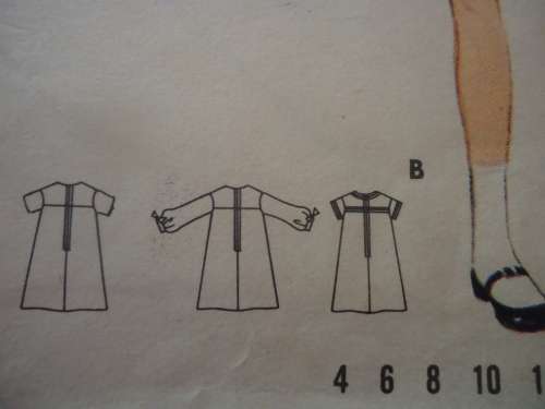 VINTAGE BUTTERICK  PATTERN 4567 GIRLS DRESS  SIZE 10  BREAST 28" COMPLETE