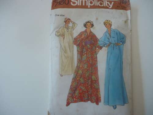RETRO SIMPLICITY PATTERNS 7180 SHORT & LONG KAFTAAN ONE SIZE COMPLETE