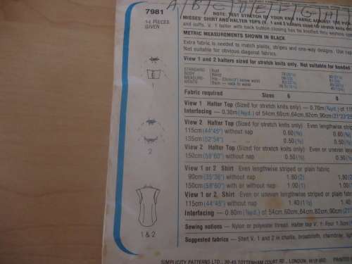 SIMPLICITY PATTERNS 7981 HALTER TOP/TOPS SIZE 6  BUST 78CM + 8  BUST 80 CM - NO INSTRUCTIONS