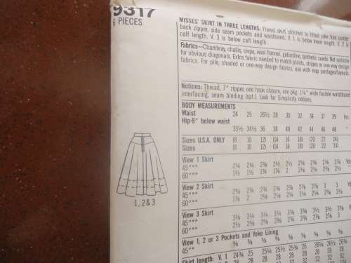 SIMPLICITY PATTERNS 9317 SKIRT  SIZE W= 20 + 22 + 24 COMPLETE