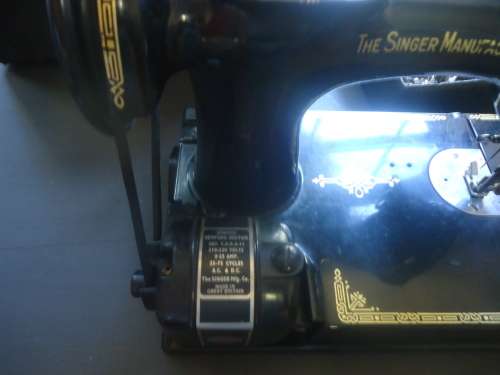 SINGER BABY MINI 221K 1951 PORTABLE SEWING MACHINE,LIGHT ELECTRIC ATTACHMENT,CARRY CASE, FULL HOUSE!