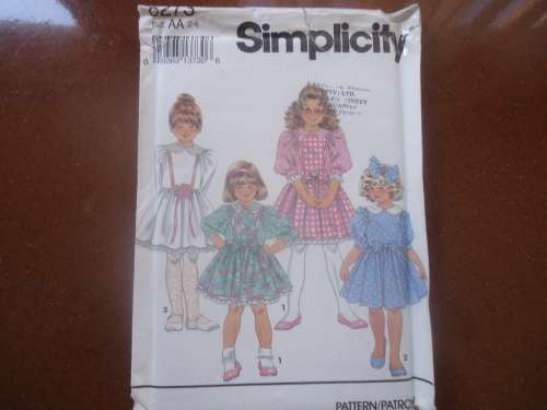 SIMPLICITY PATTERNS 8273 PRETTY GIRLS DRESS  SIZE AA = 2 + 3 + 4 COMPLETE & UNCUT
