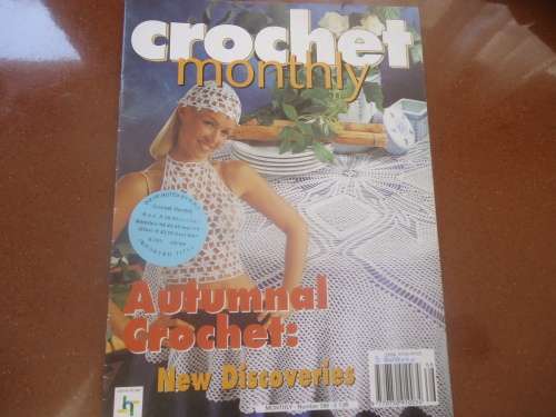 CROCHET MONTHLY VOLUME 266 - FULL OF PATTERNS -32 A4 PAGES