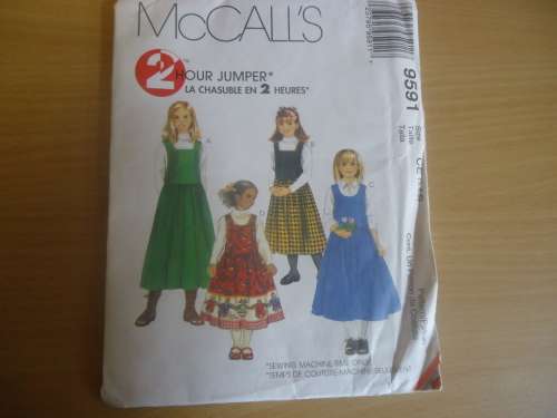 McCALL'S PATTERN 9591  GIRLS DRESS  SIZE CE = 3 + 4 + 5 YEARS COMPLETE & UNCUT