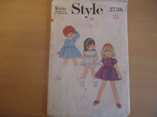 STYLE KIDS  PATTERNS 2738 TODDLER DRESS  SIZE 3 YEARS COMPLETE & UNCUT