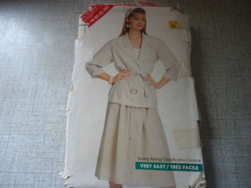 BUTTERICK  PATTERN 6060/690 SKIRT /JACKET  SIZES B = 16 + 18 + 20 + 22 + 24 COMPLETE & UNCUT