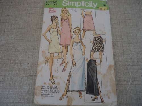 SIMPLICITY  #9115 HALF SLIP PETTICAOT ONLY SIZE 14 BUST 36" - SEE DESCRIPTION