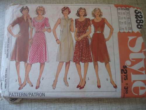 STYLE PATTERNS 3288 FITTED DRESS  SIZE 14 + 16 + 18 + 20 COMPLETE & UNCUT