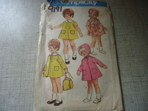 VINTAGE SIMPLICITY PATTERNS 9191 TODDLER'S COAT, DRESS & REVERSIBLE HAT SIZE 1 YEARS  COMPLETE