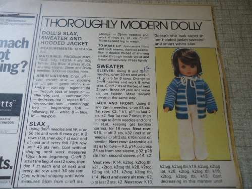 LIVING & LOVING APRIL 1978 - THOROUGHLY MODERN MISS - SWEATER, SLAX & HOODED JACKET - 43 CM DOLL