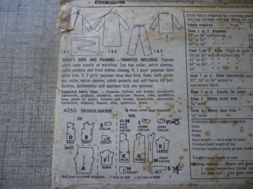 VINTAGE SIMPLICITY PATTERNS 4250 KID'S PJS AND GOWN SIZE 2 YEARS SEE DESCRIPTION