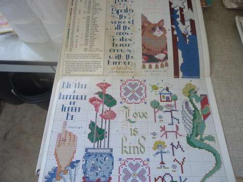 "BOOKMARK TREASURY"  4 PAGE  CROSS STITCH PATTERN -LEISURE ARTS LEAFLET # 2254