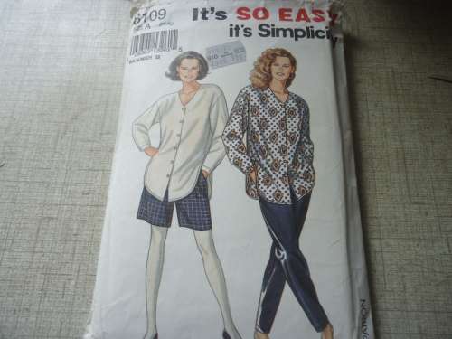 SIMPLICITY PATTERNS 8109-LOOSE FITTING BLOUSE, PANTS AND SHORTS SIZE PT - XL COMPLETE & MOSTLY UNCUT