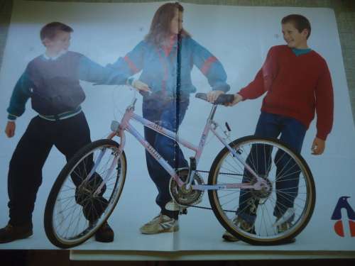 PINGOUIN #93.107 - 9  - 3 PATTERNS WITH FISHERMAN`S RIB TO FIT AGES 8 - 12 YEARS