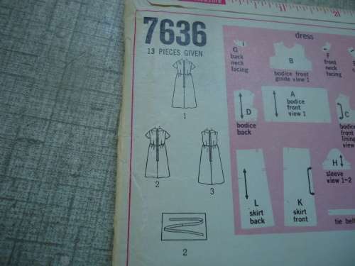 SIMPLICITY PATTERNS 7636 DRESS WITH EMPIRE WAISTLINE  SIZE 12 BUST 34" COMPLETE