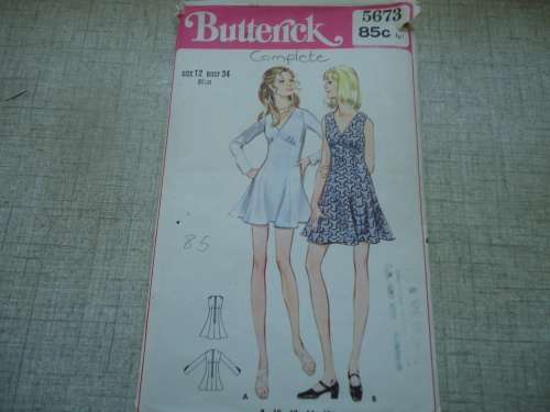 BUTTERICK PATTERN 5673  HIGH BODICE V NECK FLIP DRESS SIZES 12 COMPLETE