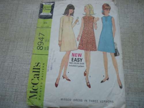 VINTAGE McCALL'S PATTERN 8947 DRESS IN 3 VERSIONS SIZE 16 BUST 34" COMPLETE