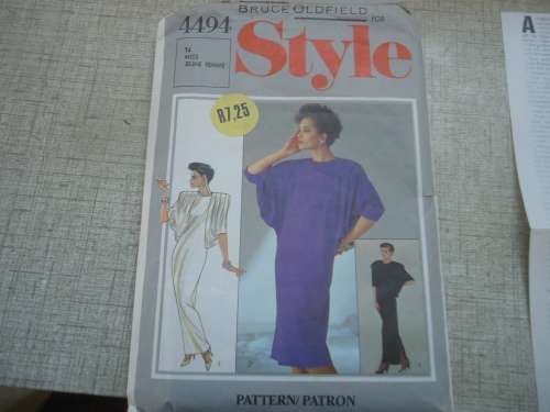 STYLE PATTERNS 4494 SMART DRESS + MERCURY CUTTING  SIZE 12 COMPLETE