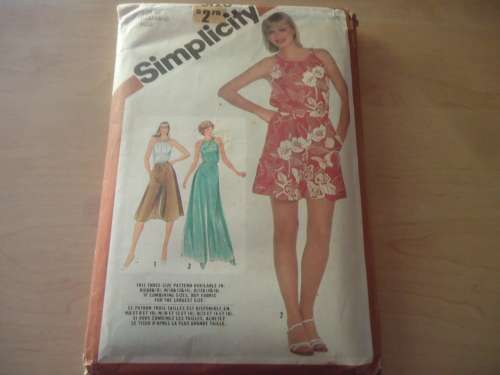 SIMPLICITY PATTERNS 5128  CULOTTES IN 3 LENGTHS & HALTER TOP SIZE O = 12 + 14 + 16 COMPLETE