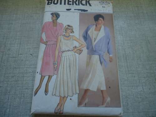 BUTTERICK PATTERN 3173  PLEATED SKIRT-DRESS & TIE-JACKET SIZES 16 COMPLETE & UNCUT