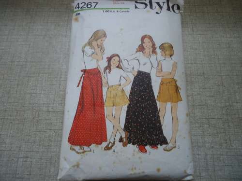 STYLE PATTERNS 4267  GIRLS WRAP SKIRTS SIZE 12 YEARS - COMPLETE