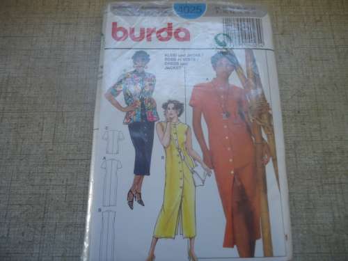 BURDA PATTERN 4025 MANDARIN COLLAR DRESS OR TOP SIZES 34 - 44 COMPLETE