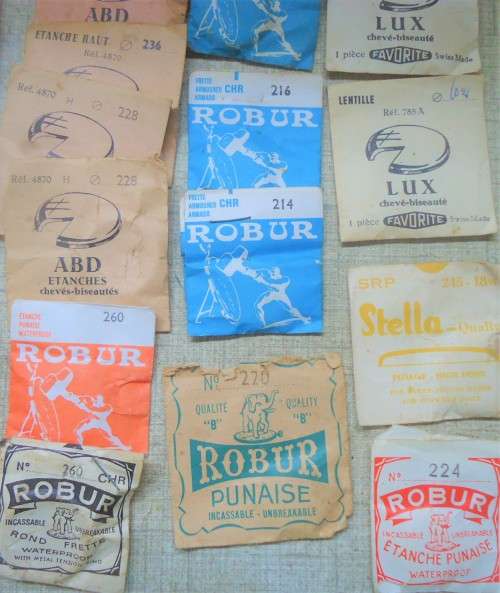 WATCH REPAIRS - HUGE PARCEL OF 77 - WATCH GLASS/CRYSTALS DIFFERENT SIZES & BRANDS