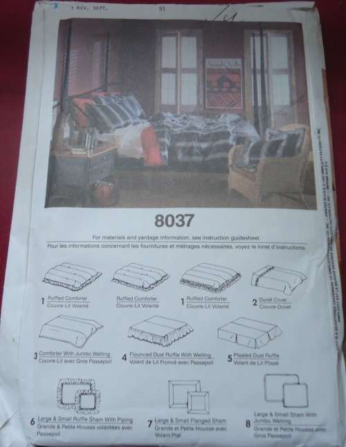SIMPLICITY EASY BASICS 8037 BEDROOM ONE SIZE COMPLETE & UNCUT