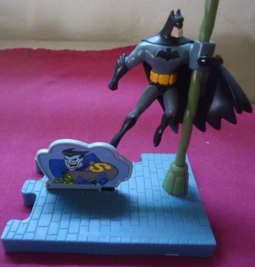 SPUR - THE BATMAN SERIES "BATMAN POLE SWINGER" 1 OF 4 FIGURES - COMPLETE & SEALED IN PK