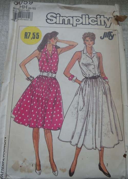 SIMPLICITY PATTERN 8059 COLLAR DRESS WITH FULL SKIRT  SIZE HH = 6- 12 COMPLETE