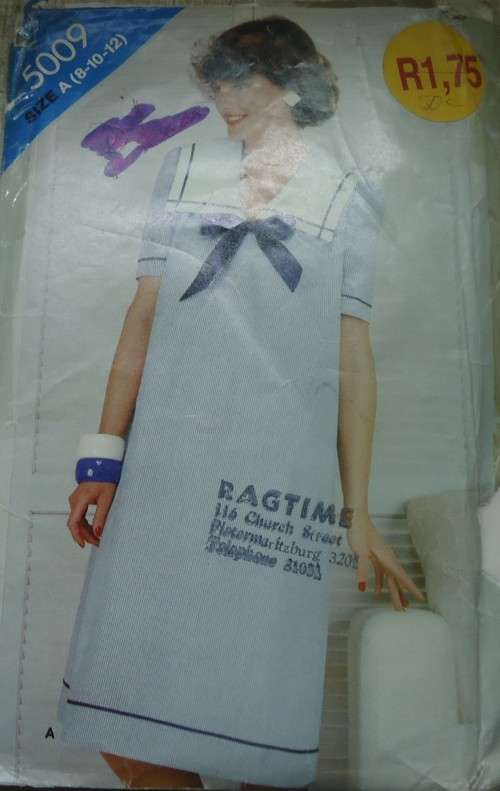 BUTTERICK  PATTERN 5009  LOOSE FITTING DRESS SIZE A=8+10+12 SEE DESCRIPTION