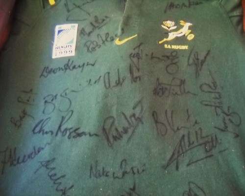 FRAMED 1999 SPRINGBOK WORLD CUP RUGBY JERSEY WITH 23 ORIGINAL SIGNATURES