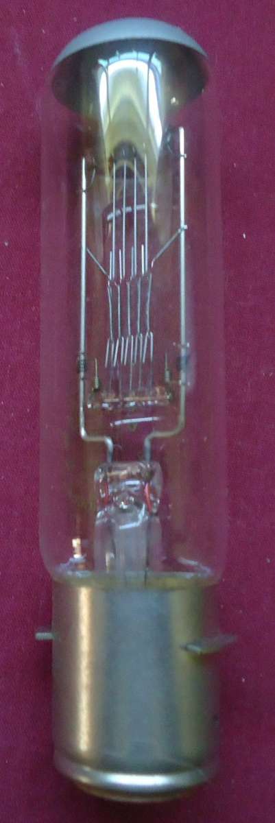 UNBRANDED DDB/DDW 750W 120V PROJECTOR LIGHT BULB LOOSE - NOT BOXED