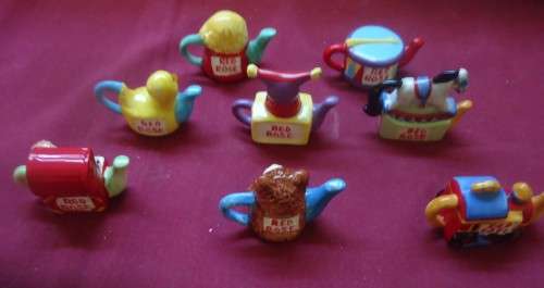 RED ROSE (CANADA) TEA MINIATURE TEAPOTS- TOY CHEST SERIES 1990'S  - COMPLETE SET OF 8 SEALED IN PKS