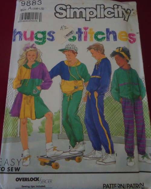 SIMPLICITY PATTERN 9883 KIDS PULLOVER TOP-PANTS & SKIRT  SIZE A = SM-LG ( 7-14 YEARS) COMPLETE