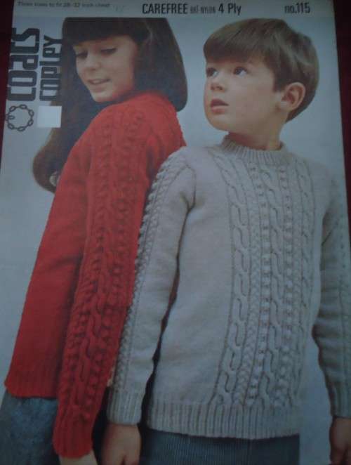 COATS #115-BOY & GIRL ARAN SWEATER- SIZE 28 - 32" CHEST