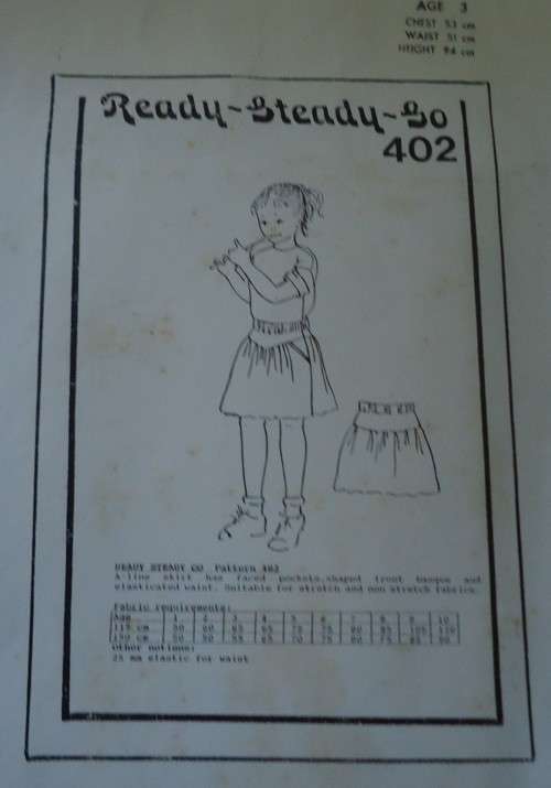 READY-STEADY-GO PATTERN NUMBER 402 A LINE  SKIRT SIZE AGE 6 CHEST 59 CM