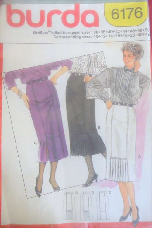 BURDA 6176 PENCIL SKIRT WITH PLEATS SIZES 10 - 42 COMPLETE-UNCUT-F/FOLDED