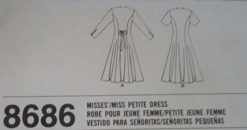 SIMPLICITY PATTERN 8686 STUNNING FRONT BUTTON DRESS WITH  TIEBACK SIZE A = 8 - 18 COMPLETE & UNCUT