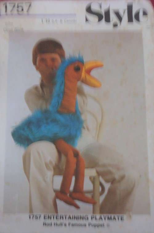STYLE PATTERNS 1757 ROD HILL'S FAMOUS PUPPET- ONE SIZE - COMPLETE & UNCUT
