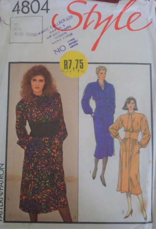 STYLE PATTERNS 4804 SEMI FITTED DRESS WITH GATHERED WAIST SIZE 12  COMPLETE