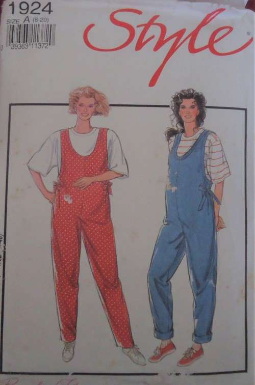 STYLE PATTERNS 1924 MATERNITY DUNGAREES & T- SHIRT SIZE 8 - 20 - CUT TO 14 COMPLETE