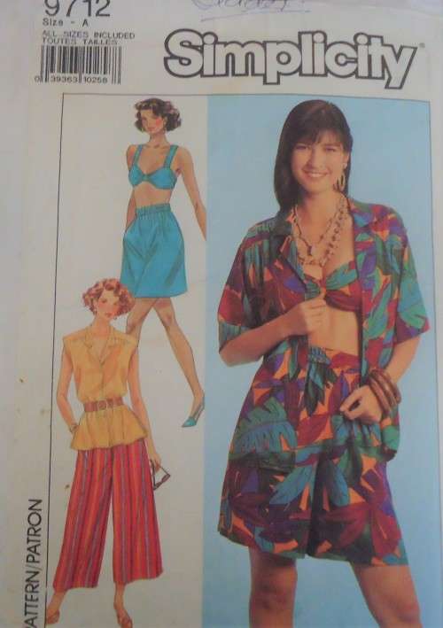 SIMPLICITY PATTERNS 9712 PANTS-SHORTS-BANDEAU-LOOSE FITTING SHIRT SIZE A = 6 - 16  COMPLETE