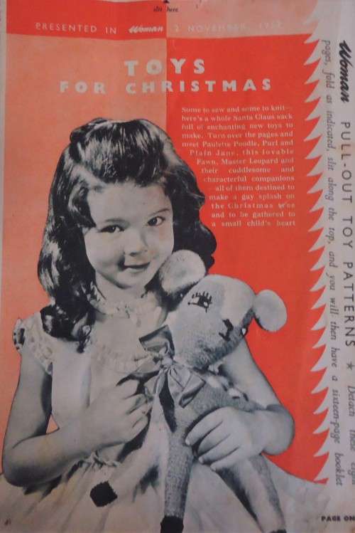 TOYS FOR CHRISTMAS - 8 PAGE PULLOUT- WOMAN MAGAZINE 2 NOVEMBER 1957 - SEE LISTING FOR PICTURES